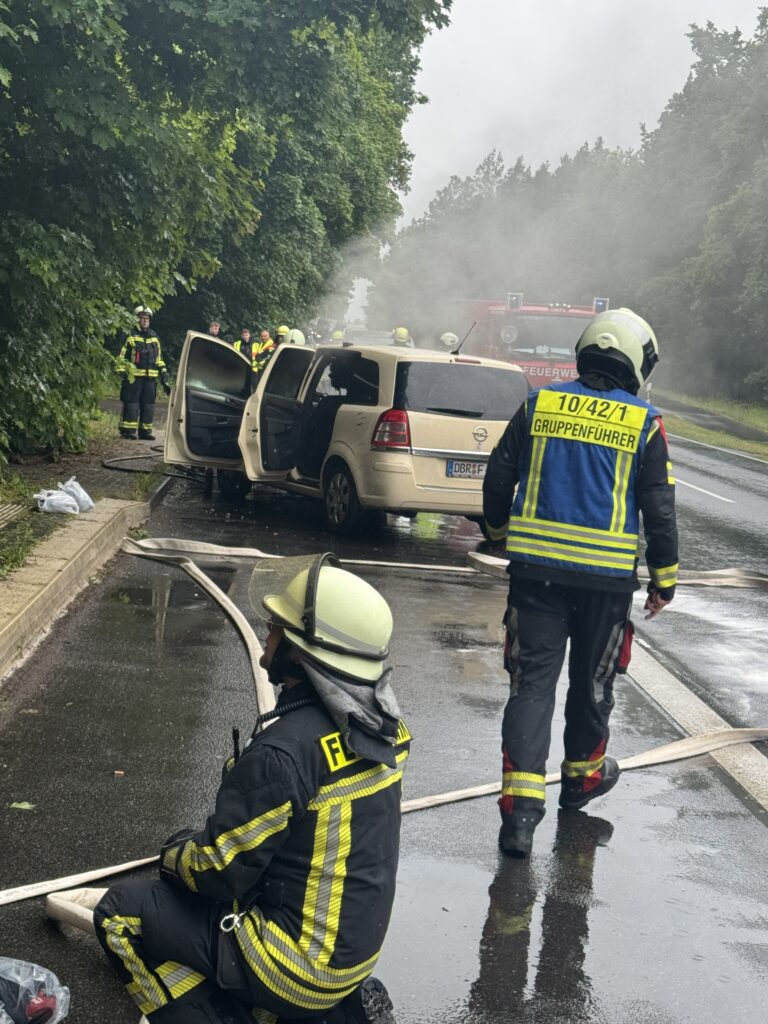 Einsatz Fahrzeugbrand bei Klink