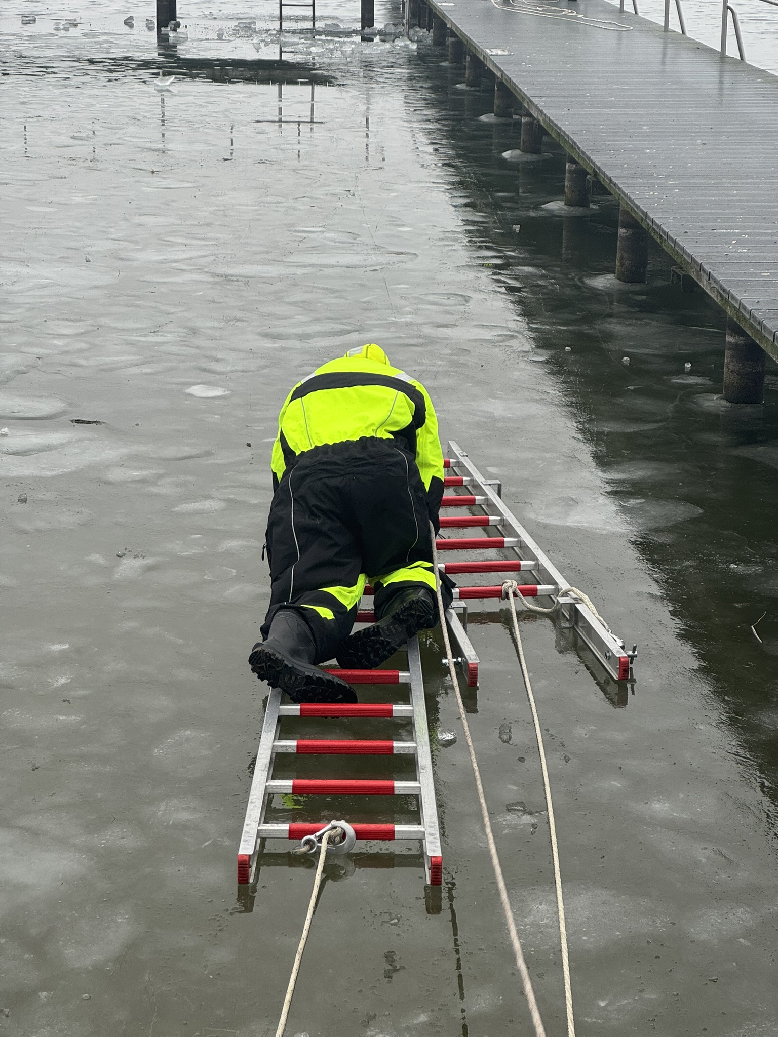 Ausbildung_AD_Eisrettung_20260117 (11)